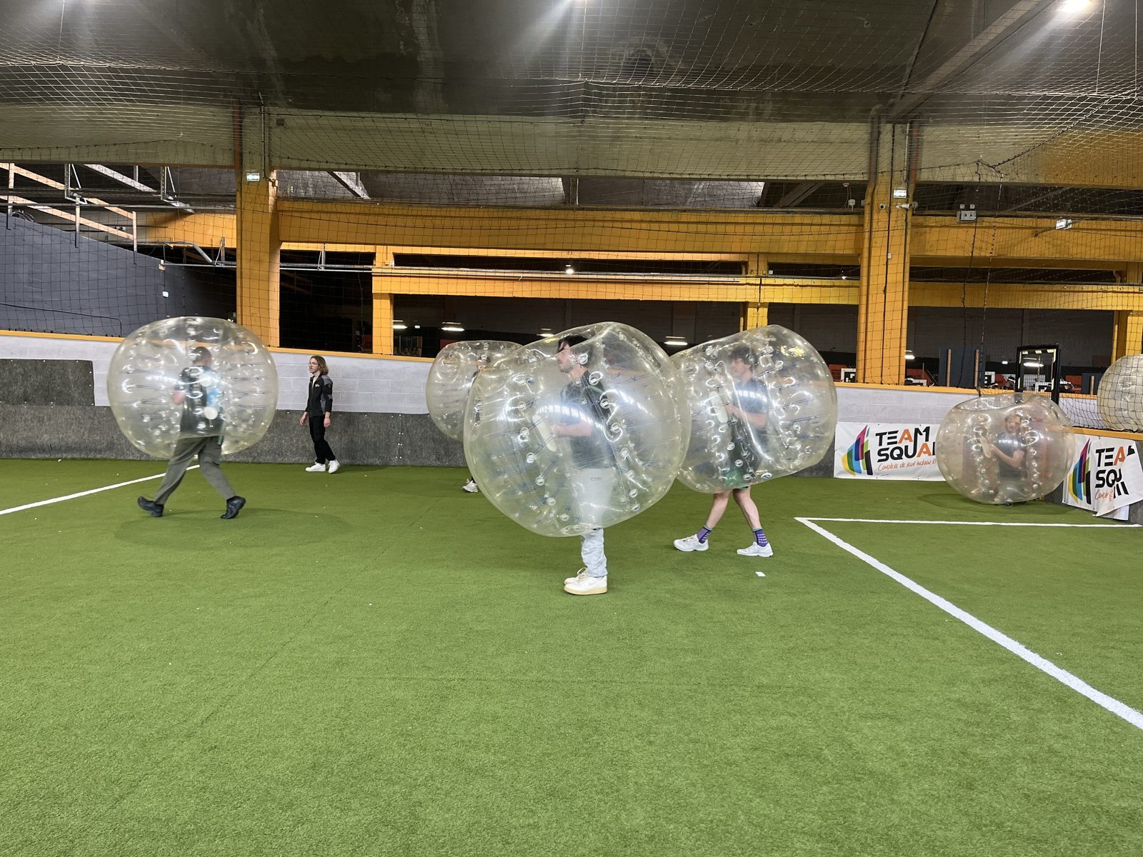 Bubble Foot dans les Hauts-de-France entre collègues : team building et cohésion